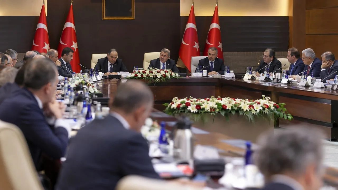 KPDK'de sendikal baraj talebi gündeme geldi