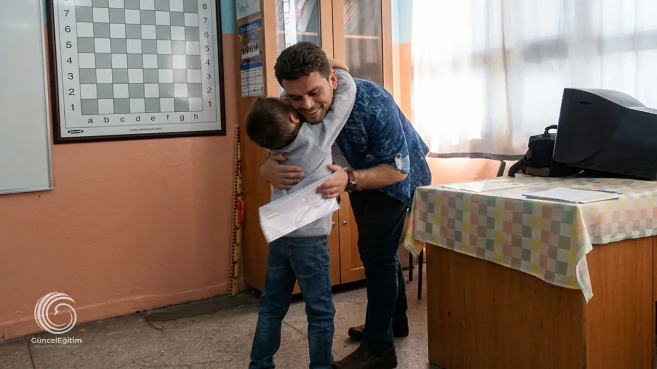 Öğretmenin Elinden Eğitimi Aldınız, ''Sadece Öğret'' Dediniz. İşte Sonuç!