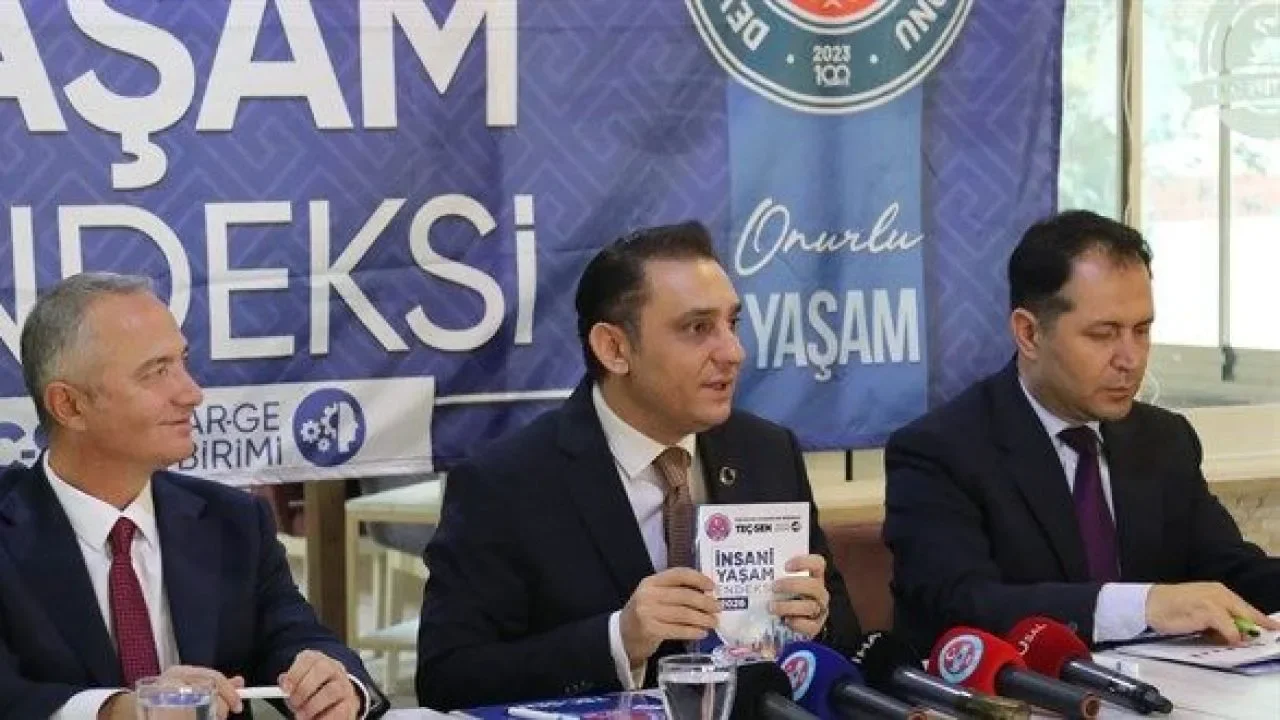 TEÇ-SEN açıkladı: 5 kişilik ailenin aylık yaşam maliyeti 377 bin TL