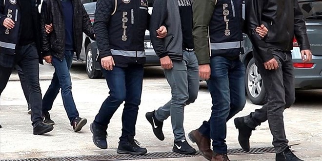 3 Vilayette eş vakitli fuhuş baskını: 34 bayan kurtarıldı