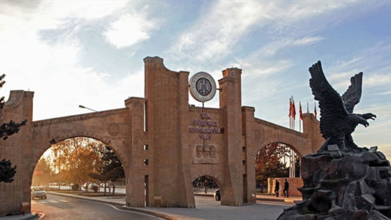 Atatürk Üniversitesi 202 Sözleşmeli Personel Alacak