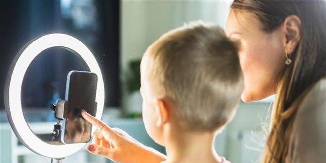 Aileler Dikkat! Çocuk Fotoğrafları Tehdit Altında