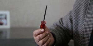 Akrabasını tornavida ile öldüren zanlı mahkemeye sevk edildi