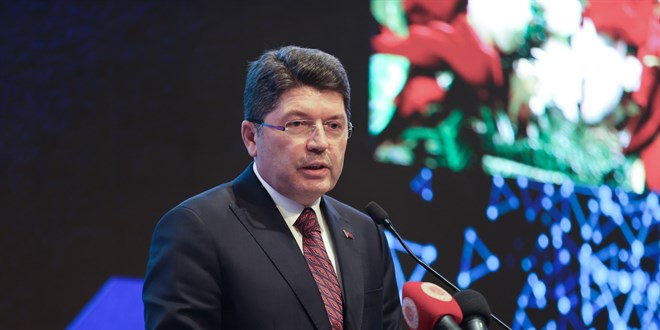 Bakan Tunç: Türkiye’nin Hukuk Güvenliği İle İlgili Savlara Prestij Etmeyin