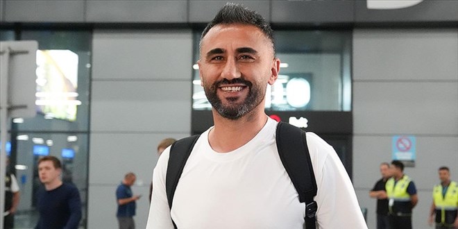 Eyüpspor, teknik yönetici Selçuk Şahin ile 3 yıllık kontrat imzalandı