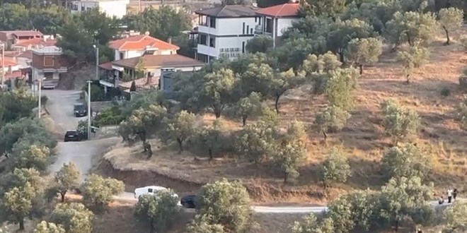 İmamoğlu’nun babasına ilişkin olduğu tez edilen yerde arama yapıldı