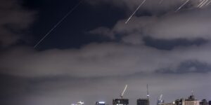 İran’dan İsrail’e Yeni Füze Hücumları Başlatıldı