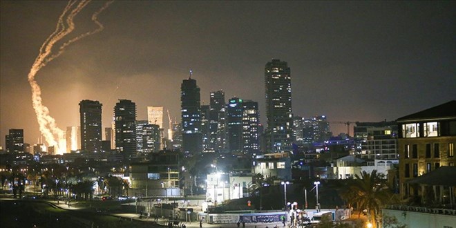 İsrail: İran akınlarında 13 kişi öldü, 380 kişi yaralandı