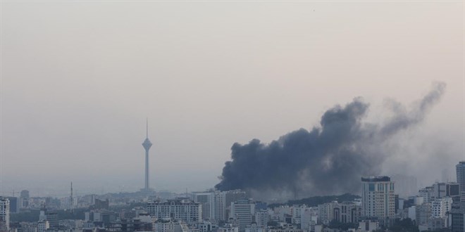 İsrail İran’ın askeri altyapılarına yeni akın başlattı