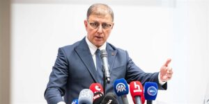 İzmir Büyükşehir Belediyesi, bin 30 kişiyi işten çıkarıyor