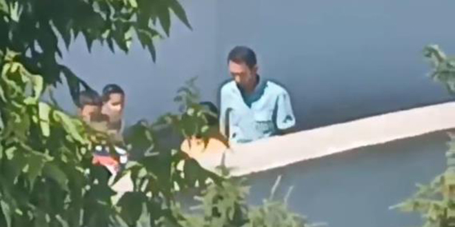 Müdür Yardımcısından İlkokul Öğrencisine Dayak