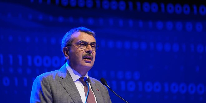 Tekin: Ulusal kıymetlerle uyumlu dijitalleşme ekosistemi inşa ediyoruz