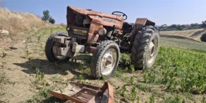 Traktör tarlaya uçtu, 16 yaşındaki çocuk hayatını kaybetti
